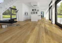 Moland Burghley Wideplank, Tammi Classic Öljy