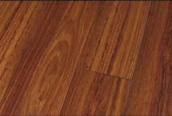 Plateau Merbau Korkeakiilto