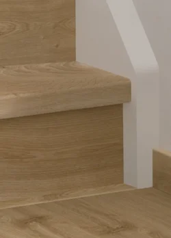 Pergo Trappeforkant laminat, Beige Oak - 59x134 mm.