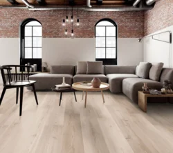 Moland Circular Plank, Pine Northern White