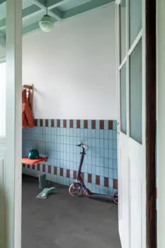 Vinyylilattia Tile, Spirit Soul Glue, Ravi