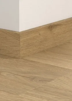 Jalkalista laminaattilattialle - Natural Honey Oak
