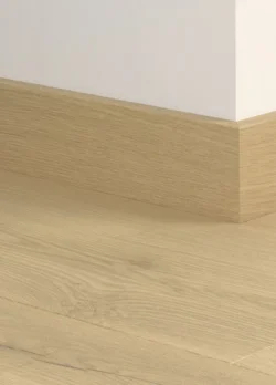 Jalkalista laminaattilattialle - Fresh Oak, EI PALAUTUSOIKEUTTA!