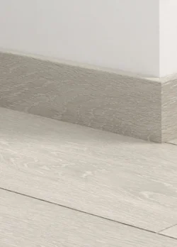 Lattialista laminaatille - Siberian Oak, EI PALAUTUSTA!