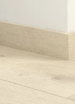 Jalkalista laminaattilattialle - Light Grey Oak