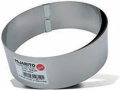 Ruostumattomasta teräksestä valmistettu leikkausviivain 4050 mm.
