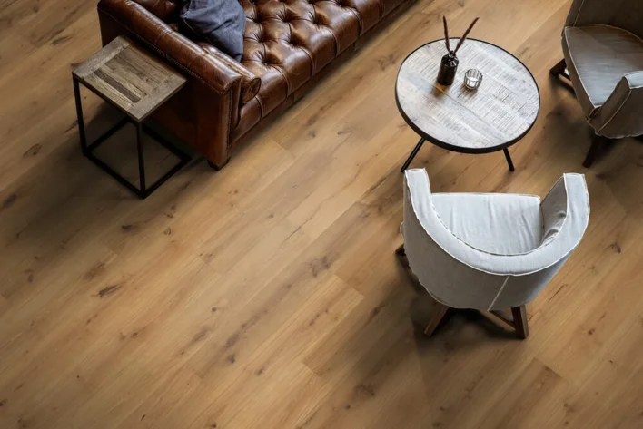 Unique Collection, Oak Palatino, lankku