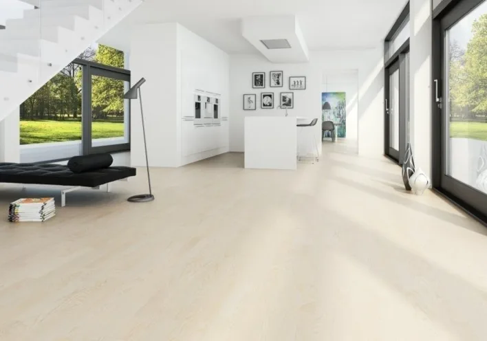 Moland Molaloc Ask, 3-lankkuinen parketti, valkoinen mattalakka