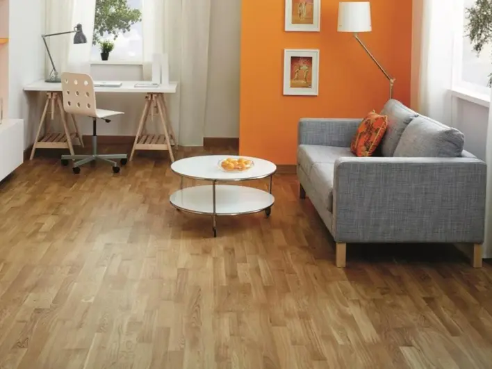 Puulattia - Tammi 3-lautainen lamelliparketti, luonnollinen mattalakka