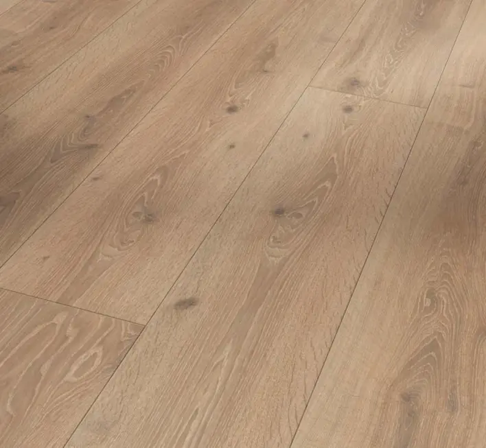 Parador Trendtime 6 - Tammi Castell valkaistu harjattu rakenne, Slotsplanke