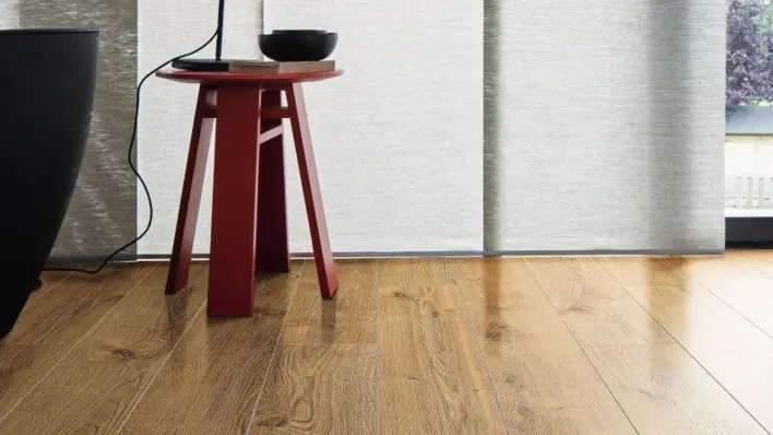 Haro laminaattilattia - lankkulattia, tammi Portland luonnollinen