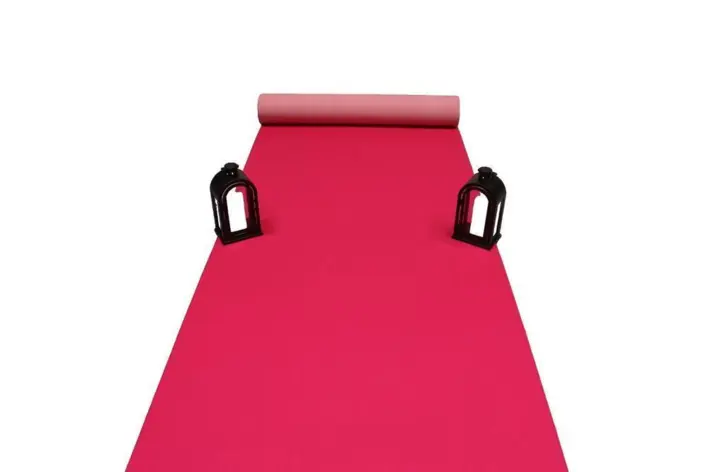 Pinkki neulahuopamatto - 1 metrin leveys - LOPPUERÄMYYNTI