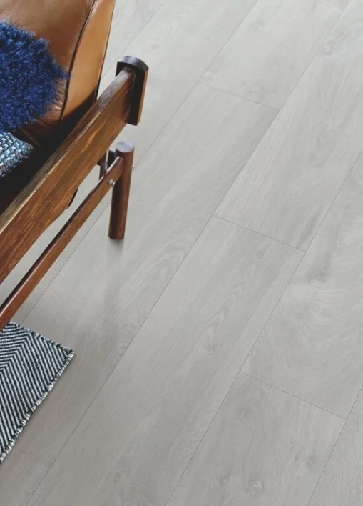 Pergo Visby Sensation - Limed Grey Oak, Lankku