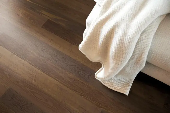 BOEN Tammi Savustettu Live Pure, lauta