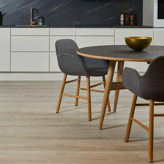 Timberman Novego vinyylilankku - Urban Grey Oak - KAMPANJA