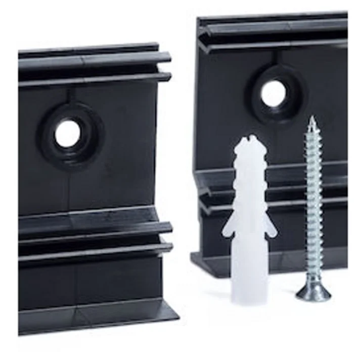 BerryAlloc, klipsit jalkalistoille