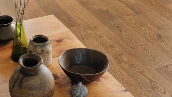 Haro plankkilattia - Savustettu tammi Markant harjattu nD