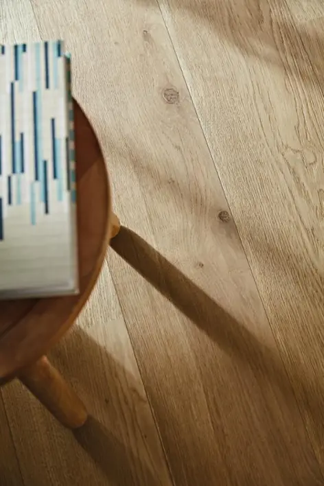 BOEN Tammi Läpikuultava Puoliksi Savustettu Animoso