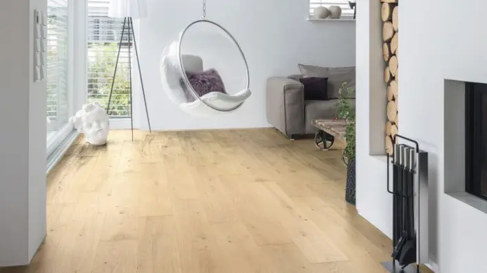 Haro lankkuparketti - Tammi vaaleanvalkoinen Markant harjattu nL+