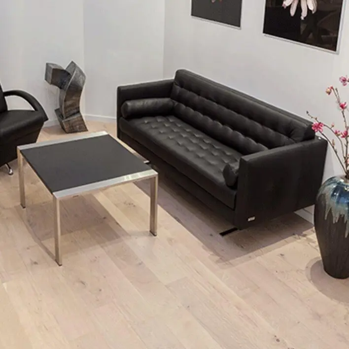 Valkoinen mattalakka