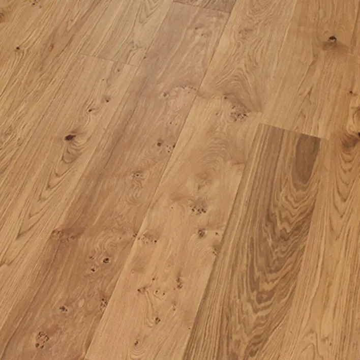 Luonnollinen öljykäsitelty