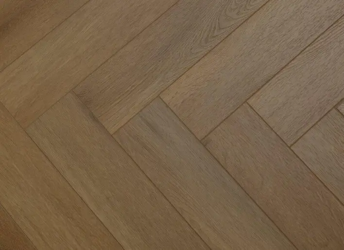 Meltex Firmfit vinyylilattia 5 mm, Tumman kalanruoto