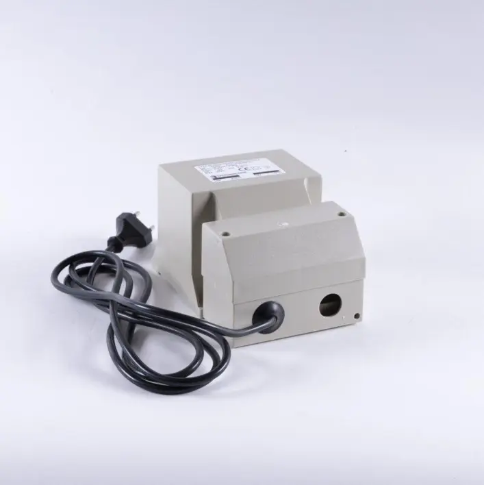 HandyHeat, turvamuuntaja 48V / 300 VA