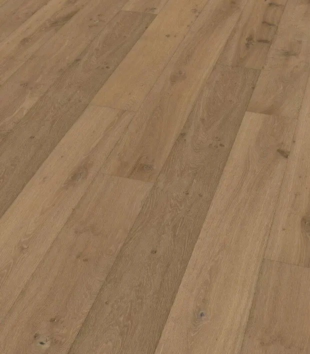 Tammi Assisi -lankku, harjattu ja mattalakattu