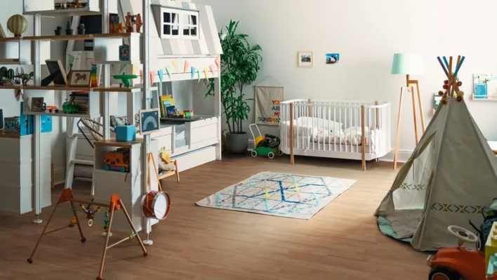 Laminaattilattia, 3-lautainen vaahtera