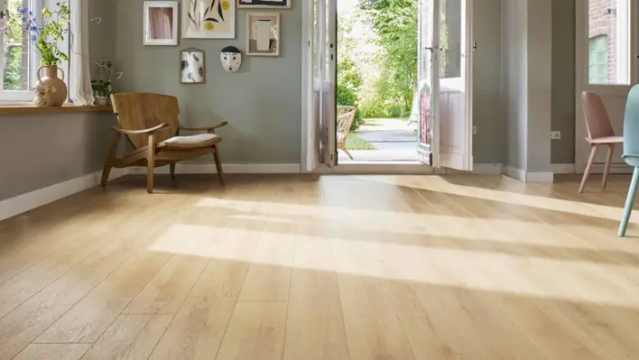 Laminaattilattia, lankkulattia Tammi Scarpa luonnonväri