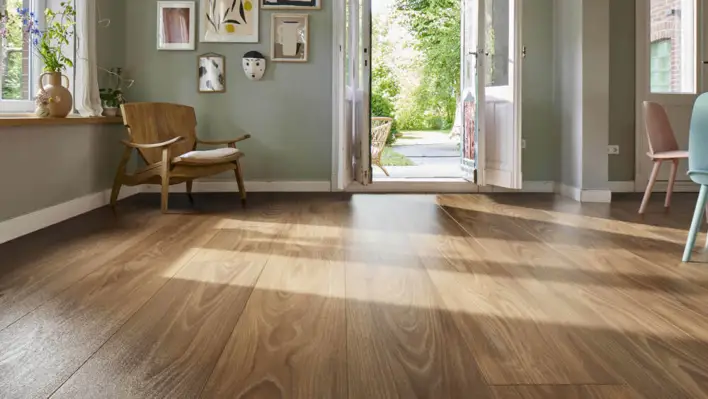 Haro-laminaattilattia - Lankkulattia, Saksanpähkinä Vario