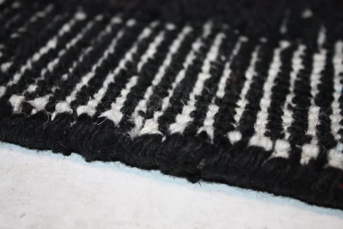 Nevada - Käsintehty matto - REST 140X200 CM