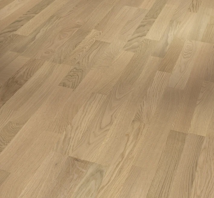 Puulattia Classic 3060 - Tammi Sauvignon, kevyesti valkaistu, 3-lapainen, luonnonvalkoinen mattalakka