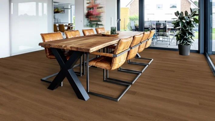 Ter Hürne, Tailored Collection, Lankku, Oak Shiraz