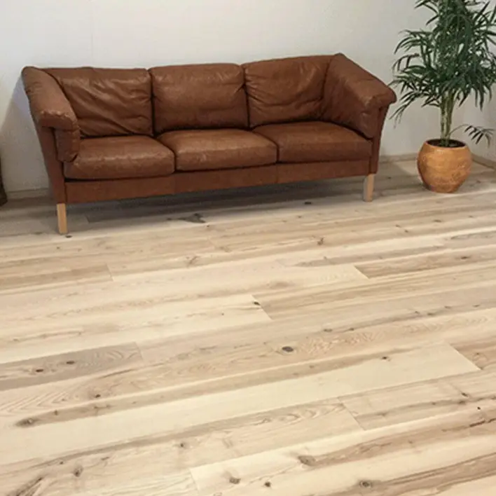 Wiking Dansk Ask Asgård 155 mm. lauta