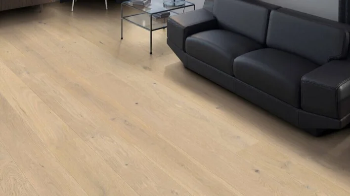 Haro lankkulattia - Tammi vaaleanvalkoinen Universal harjattu nL+