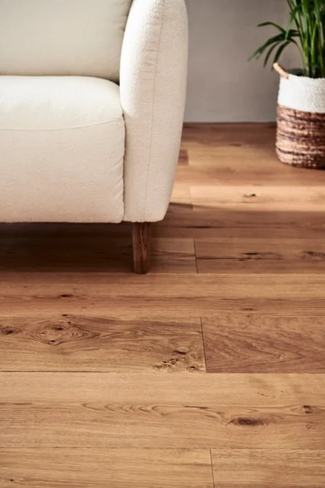 Puulattia - Tammi Palazzo Rustik, harjattu mattalakka