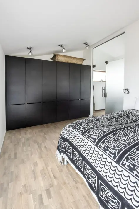 Kährs Harmony 3-lautainen, Eg Pale