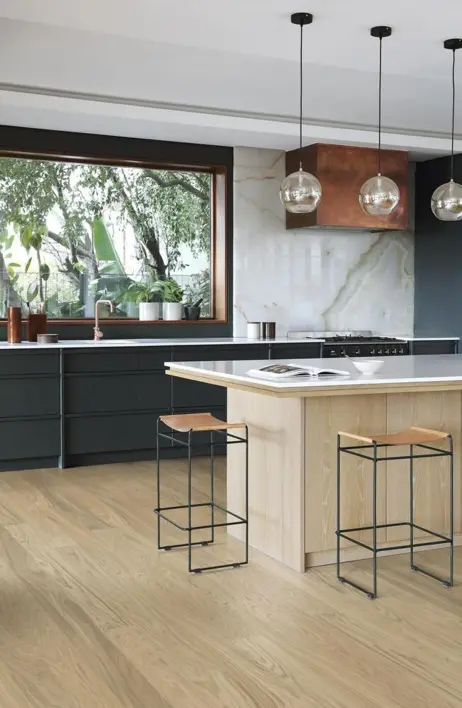 Kährs Life Essential leveä lankku, Tammi Whole Grain