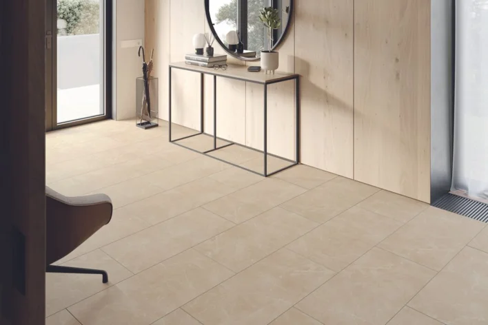 SPC vinyylinen klik-lattia - P2911 Botticino Classico Light laatta