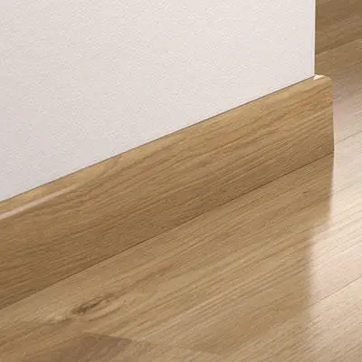 Pergo, värisävyyn sopiva jalkalista - Beige Sand Oak - LOPPUERÄMYYNTI