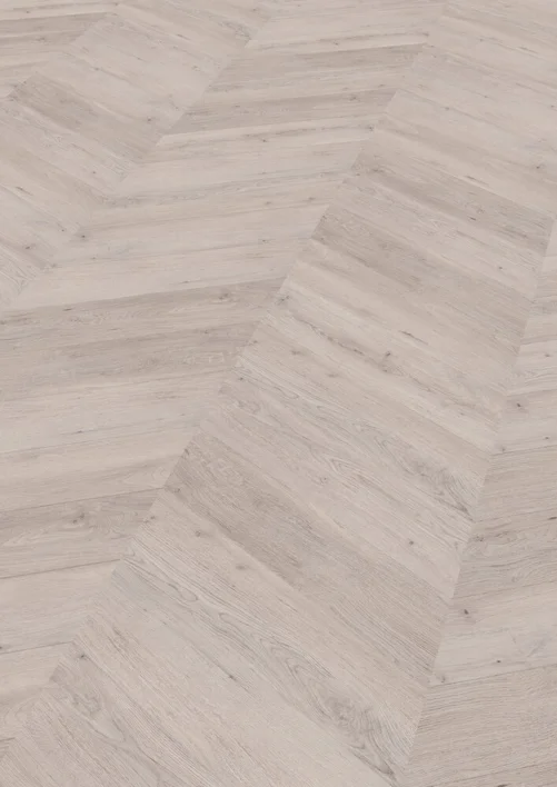 Chevron Edition Pro, Oak Helsinki