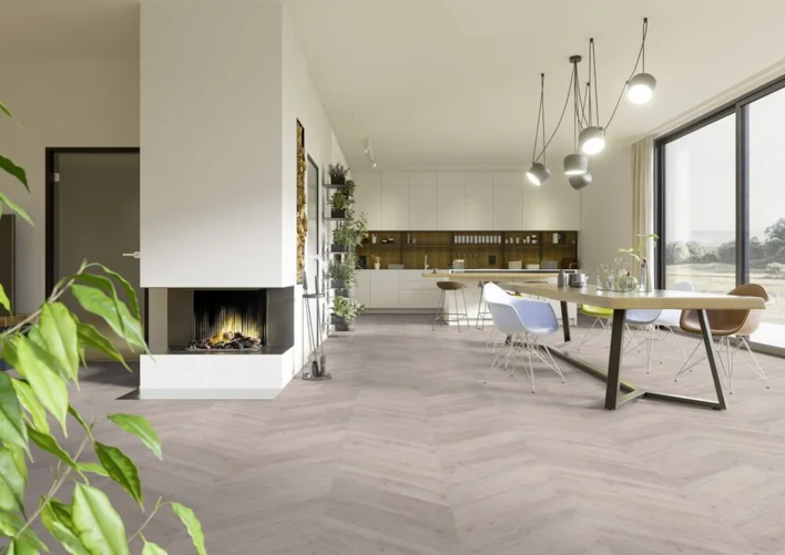 Chevron Edition Pro, Oak Helsinki