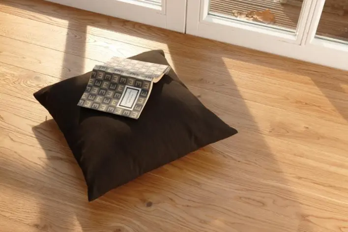 BOEN Tammi Transparent Animoso, Lankku