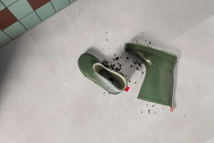 Vinyylilattia Tile, Spirit Soul Glue, Santi