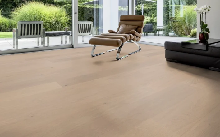 Hywood Noblesse, Oak Junkerdal, Erittäin leveä lauta