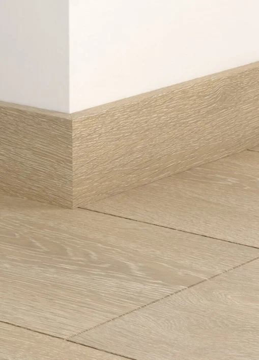 Laminaattilattian jalkalista - Chalked Nordic Oak, EI PALAUTUSOIKEUTTA!
