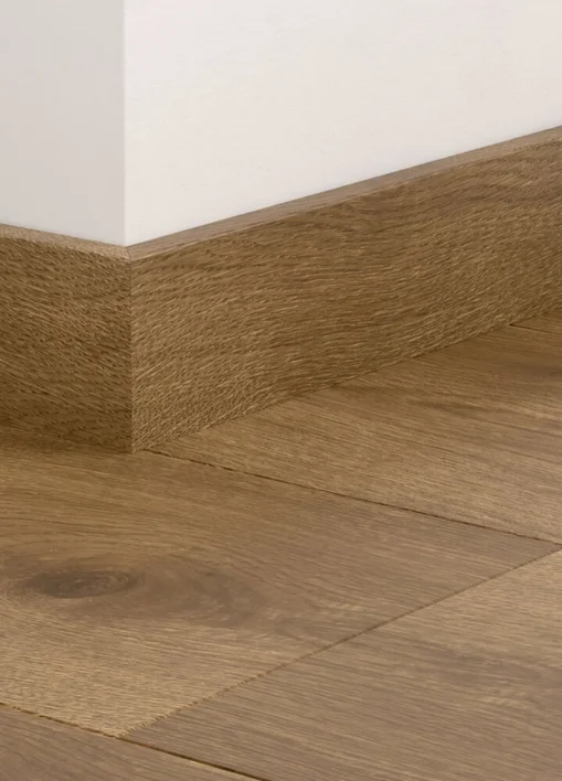 Jalkalista laminaattilattialle - Maroon Oak