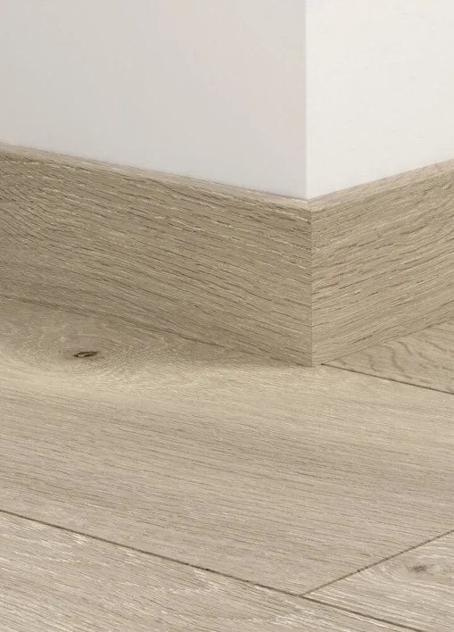 Jalkalista laminaattilattialle - Romantic Grey Oak