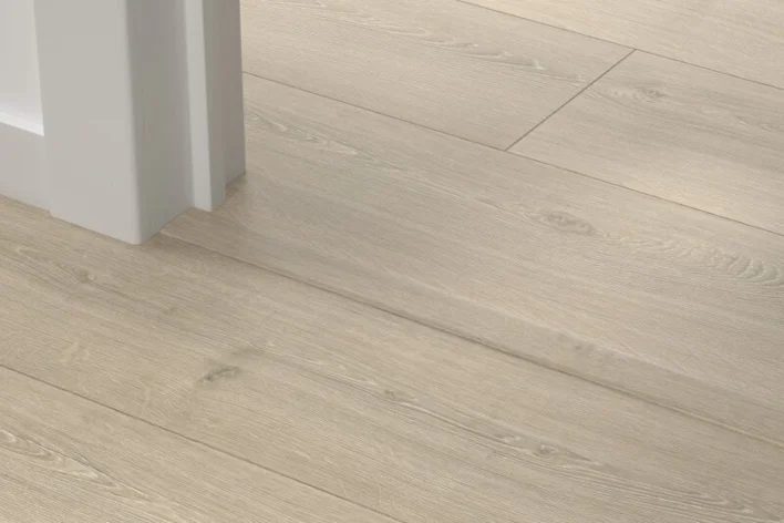 5-i-1 lista laminaattilattialle - Pure Mist Oak, EI PALAUTUSOIKEUTTA!